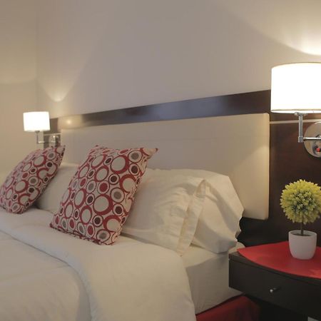 Pampa Plaza Hotel Buenos Aires Exteriör bild